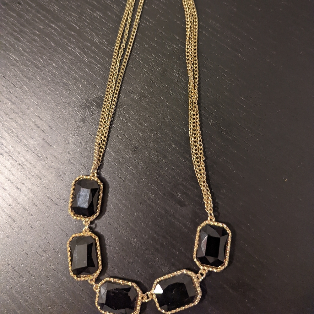 Necklace - Picture 1 of 3